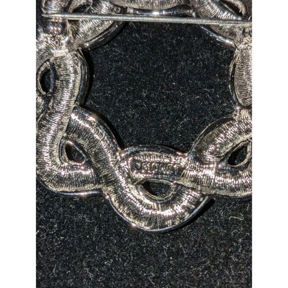 Vintage Monet Silver-Tone Interwoven Circle Brooch Pin - Picture 2 of 5